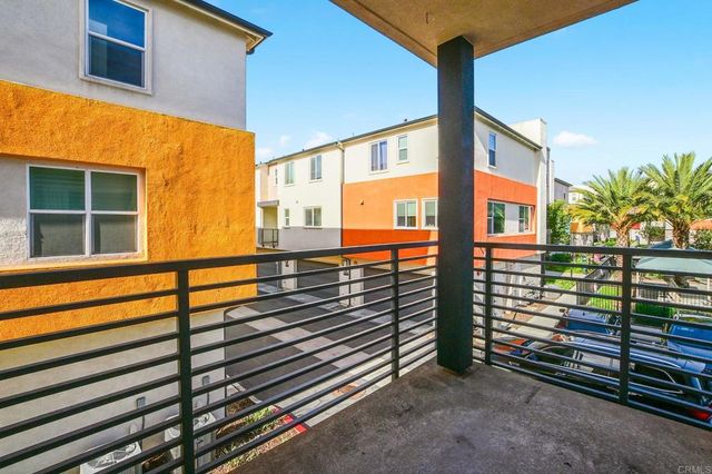 1856 Focus Dr, Chula Vista, CA 91915