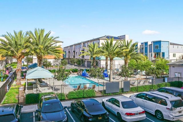 1856 Focus Dr, Chula Vista, CA 91915