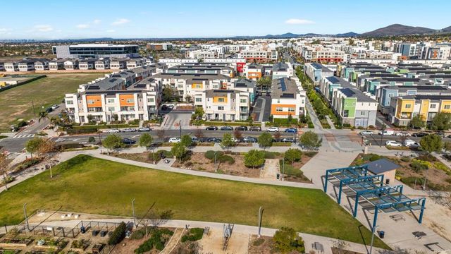 1856 Focus Dr, Chula Vista, CA 91915