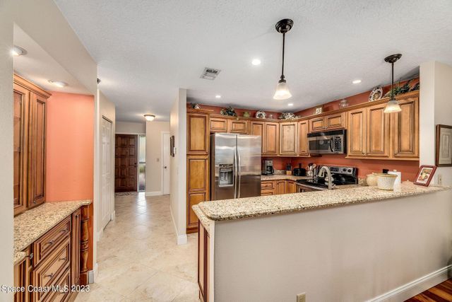 440 Hawthorne Court, Indian Harbour Beach, FL 32937