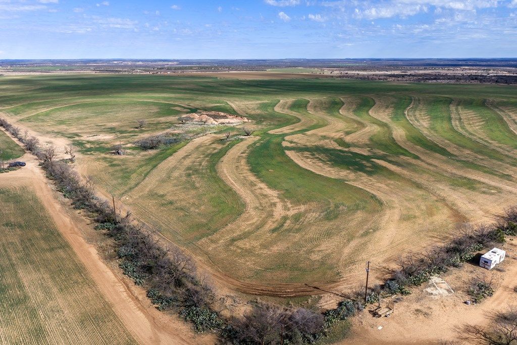 Image 2 of property listing at 0 County Rd 393, Bronte, TX 76861