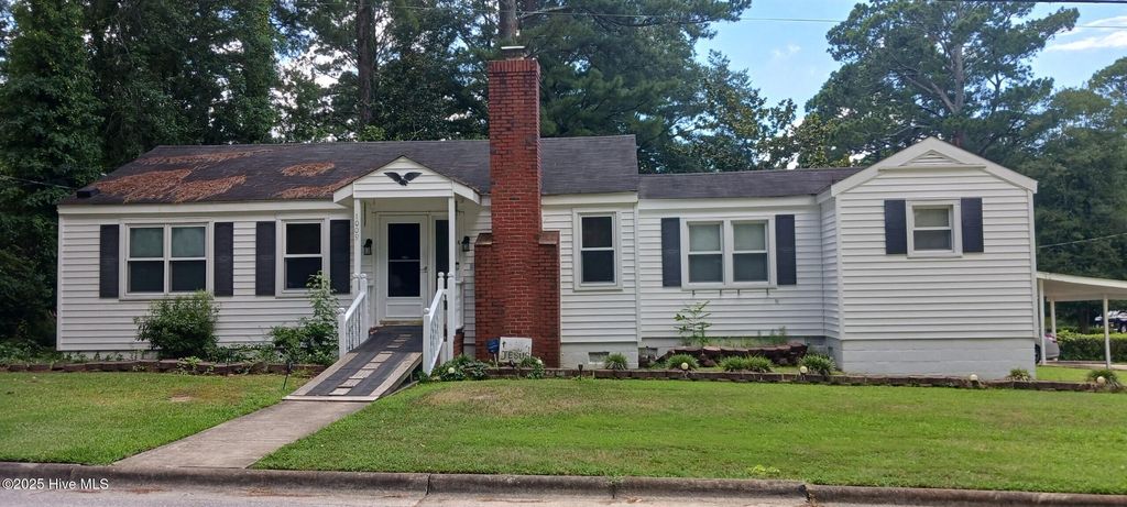 1009 Walnut Street, Wilson, NC 27893