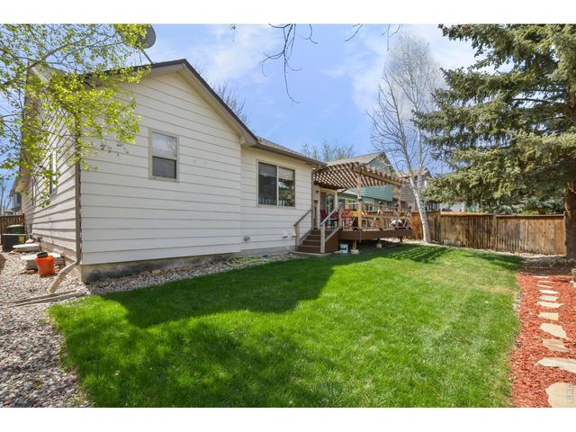 351 E 41st Ct, Loveland, CO 80538