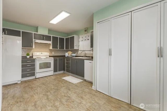 3322 Chandler Street, Tacoma, WA 98418