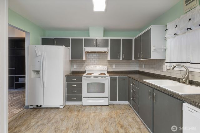 3322 Chandler Street, Tacoma, WA 98418