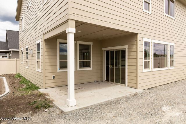 8029 N Pasture View St, Post Falls, ID 83854