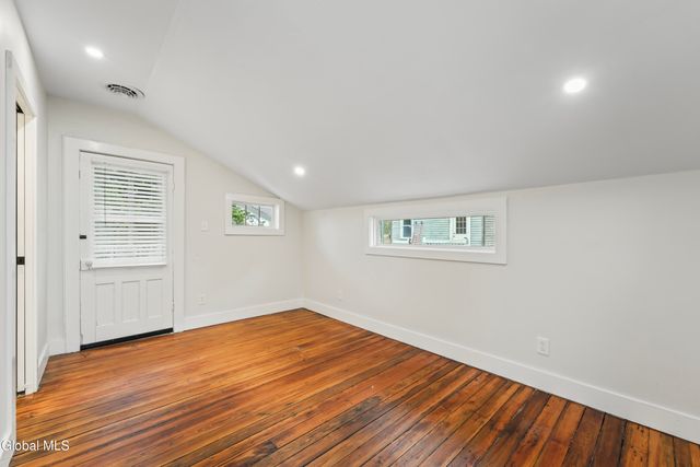 58 Lincoln Avenue, Saratoga Springs, NY 12866