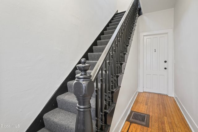 58 Lincoln Avenue, Saratoga Springs, NY 12866