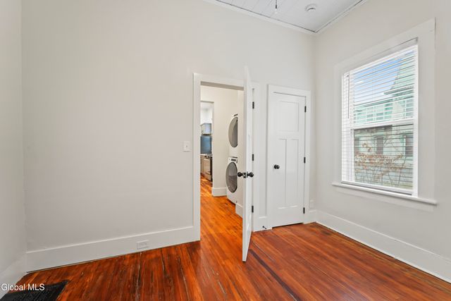 58 Lincoln Avenue, Saratoga Springs, NY 12866