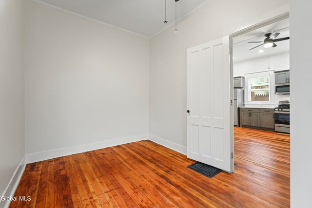 58 Lincoln Avenue, Saratoga Springs, NY 12866