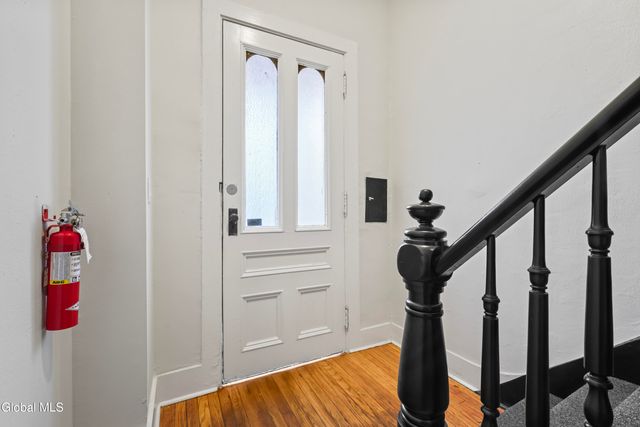 58 Lincoln Avenue, Saratoga Springs, NY 12866