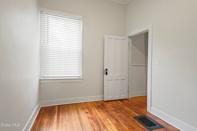 58 Lincoln Avenue, Saratoga Springs, NY 12866