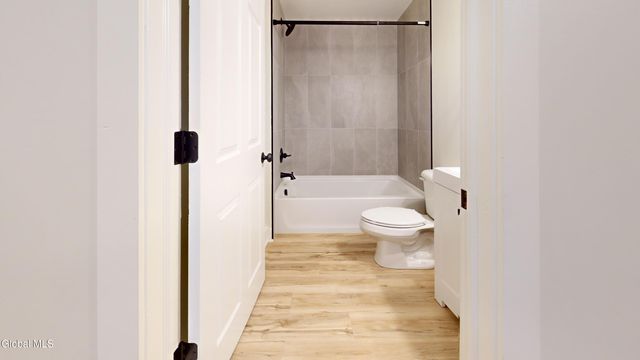 58 Lincoln Avenue, Saratoga Springs, NY 12866