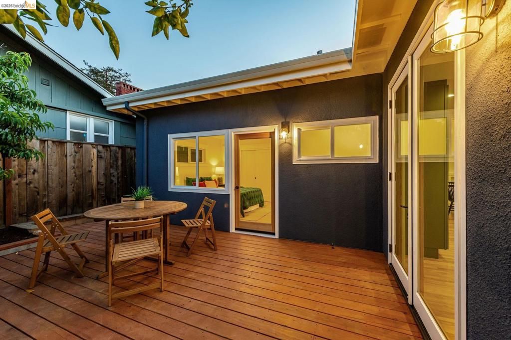 Image 55 of property listing at 4024 Elston Ave, Oakland, CA 94602