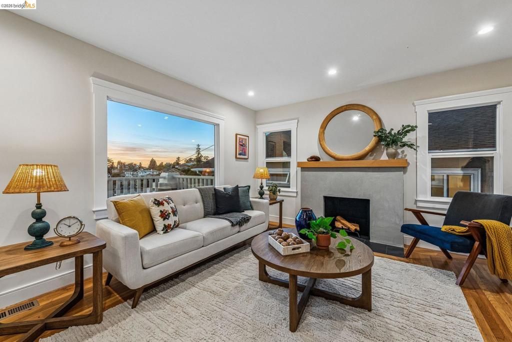Image 66 of property listing at 4024 Elston Ave, Oakland, CA 94602