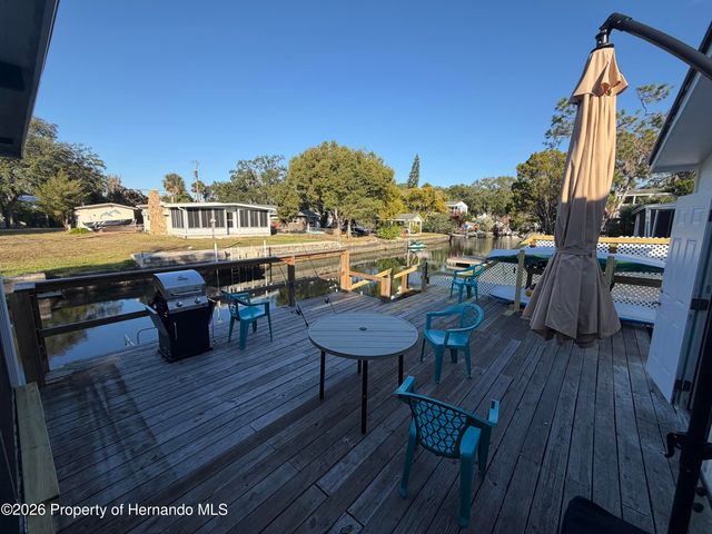 7196 Westwind Street, Weeki Wachee, FL 34607
