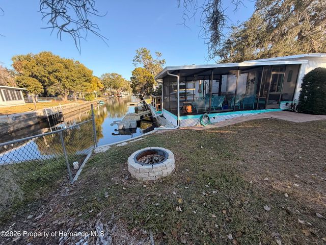 7196 Westwind Street, Weeki Wachee, FL 34607