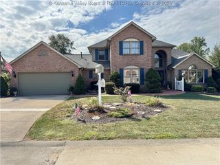 3715 Cambridge Drive, Hurricane, WV 25526