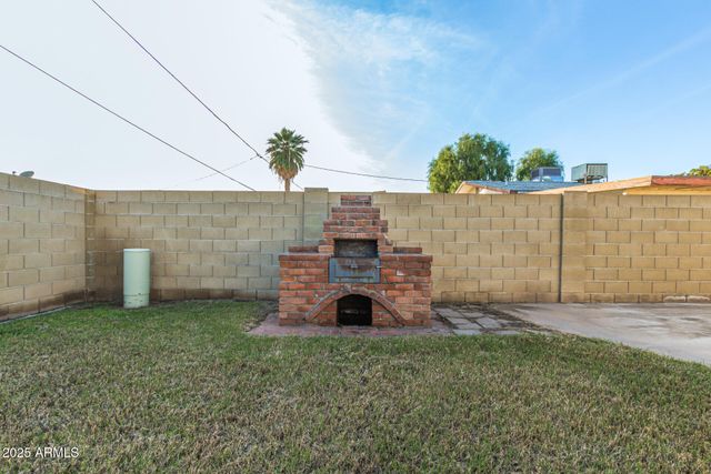 2353 W Lupine Avenue, Phoenix, AZ 85029