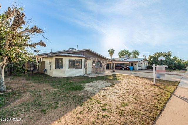 2353 W Lupine Avenue, Phoenix, AZ 85029