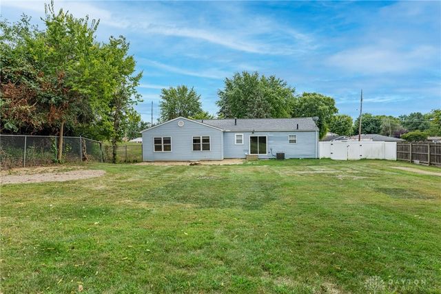 1013 Virginia Avenue, Franklin, OH 45005