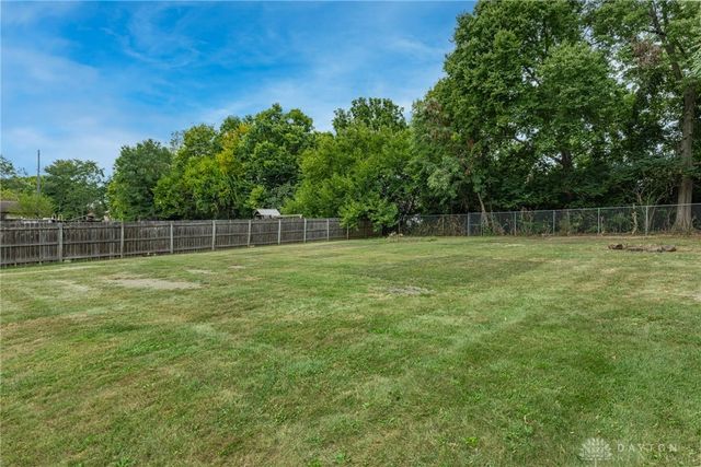 1013 Virginia Avenue, Franklin, OH 45005