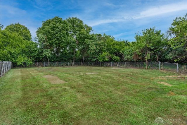 1013 Virginia Avenue, Franklin, OH 45005