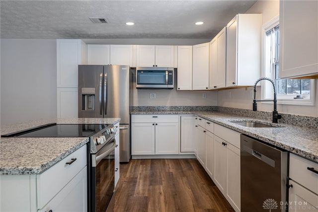 1013 Virginia Avenue, Franklin, OH 45005