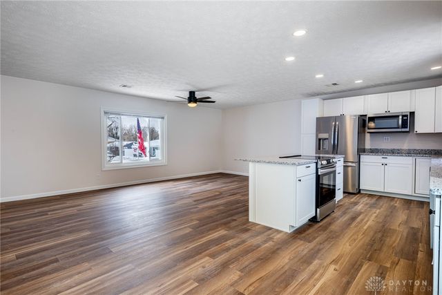 1013 Virginia Avenue, Franklin, OH 45005