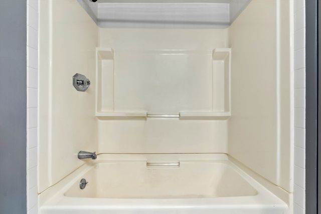 1008 Paradise Road 1M, Swampscott, MA 01907