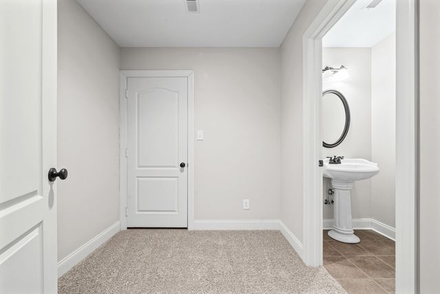 2597 Stone Manor Way, Clarksville, TN 37043