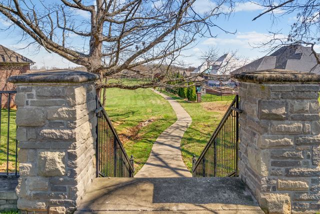 2597 Stone Manor Way, Clarksville, TN 37043