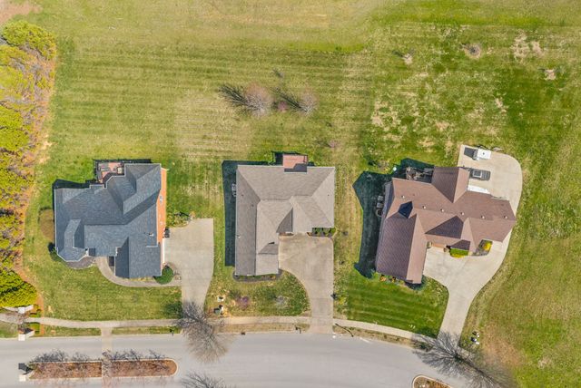 2597 Stone Manor Way, Clarksville, TN 37043