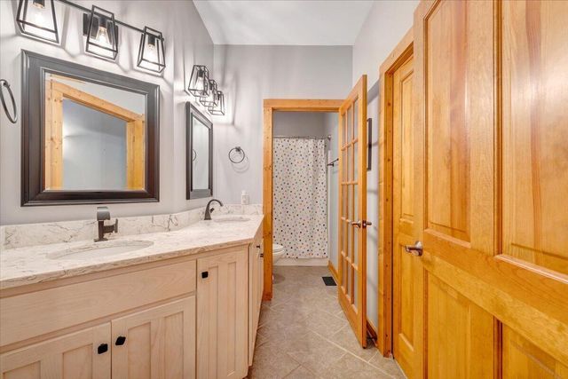 1495 Walnut Run DR, Hardy, VA 24101