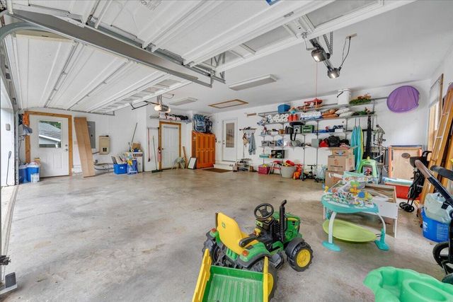 1495 Walnut Run DR, Hardy, VA 24101
