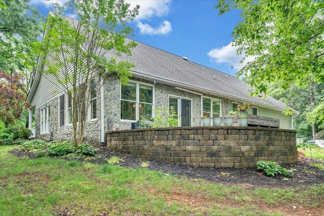 1495 Walnut Run DR, Hardy, VA 24101