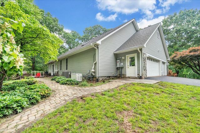 1495 Walnut Run DR, Hardy, VA 24101