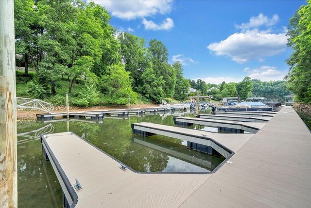 1495 Walnut Run DR, Hardy, VA 24101