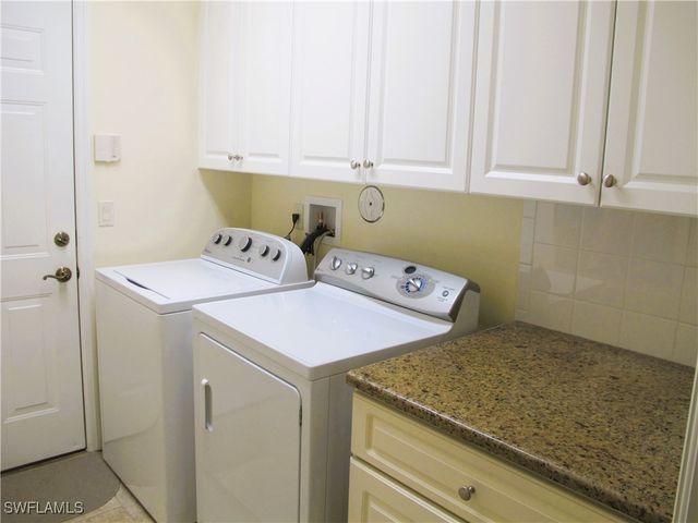 3870 Midshore DR, Naples, FL 34109