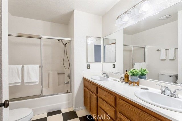 24550 Camino Meridiana, Murrieta, CA 92562