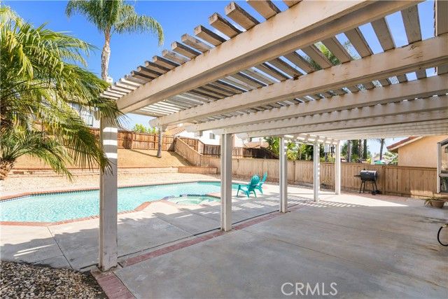 24550 Camino Meridiana, Murrieta, CA 92562