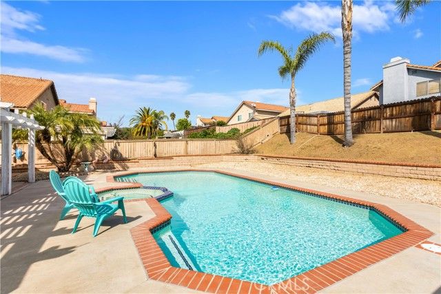 24550 Camino Meridiana, Murrieta, CA 92562