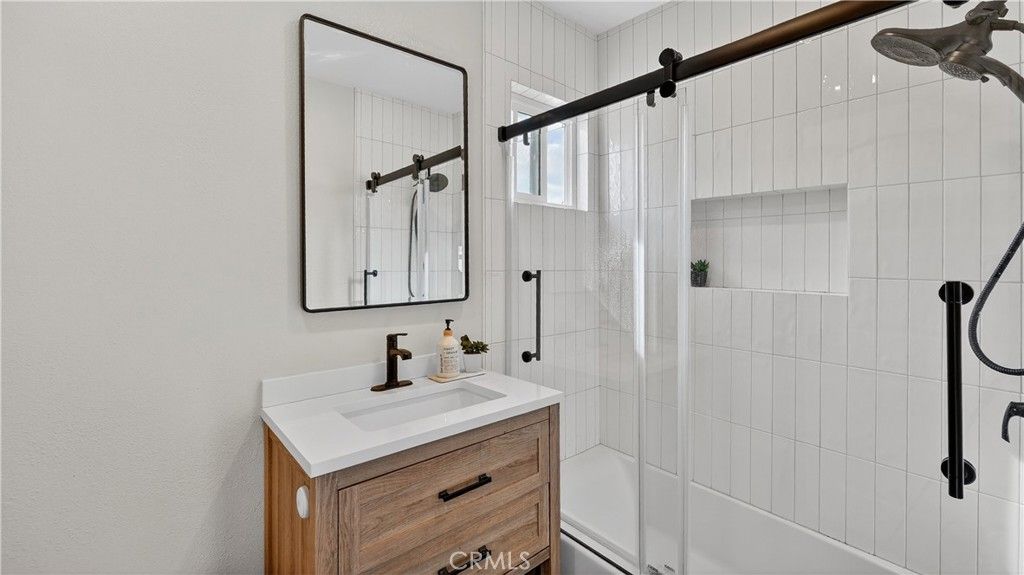 Image 33 of property listing at 1624 La Paloma, Placentia, CA 92870