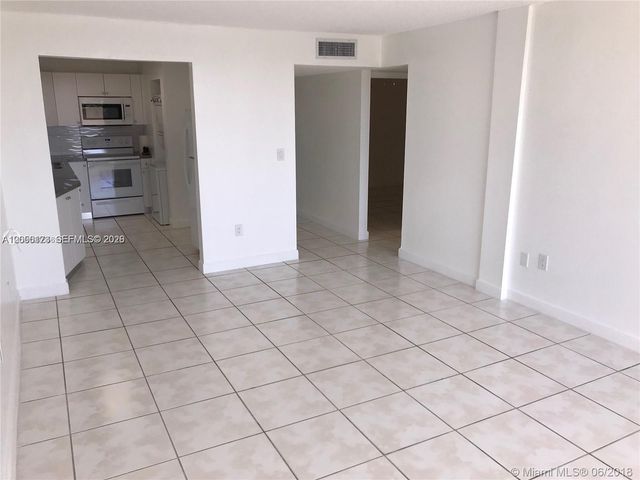10000 NW 80th Court 2456, Hialeah Gardens, FL 33016