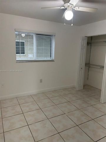 10000 NW 80th Court 2456, Hialeah Gardens, FL 33016