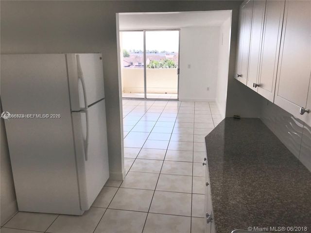 10000 NW 80th Court 2456, Hialeah Gardens, FL 33016
