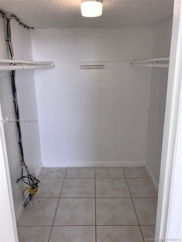 10000 NW 80th Court 2456, Hialeah Gardens, FL 33016