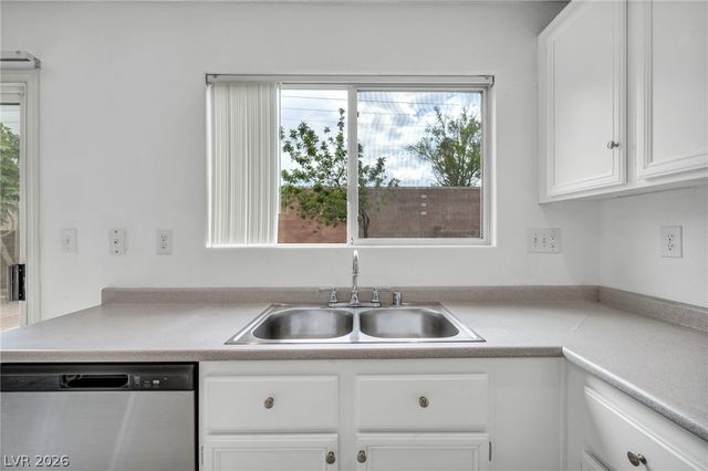 2513 Cockatiel Drive, North Las Vegas, NV 89084