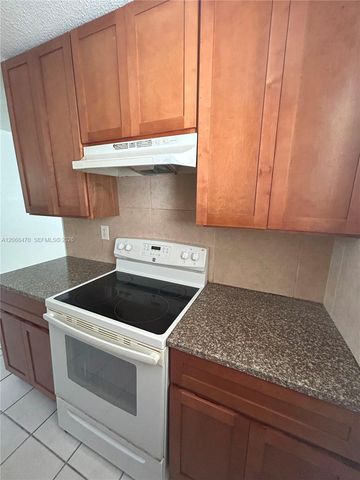 5814 NE 4th Court 7, Miami, FL 33137