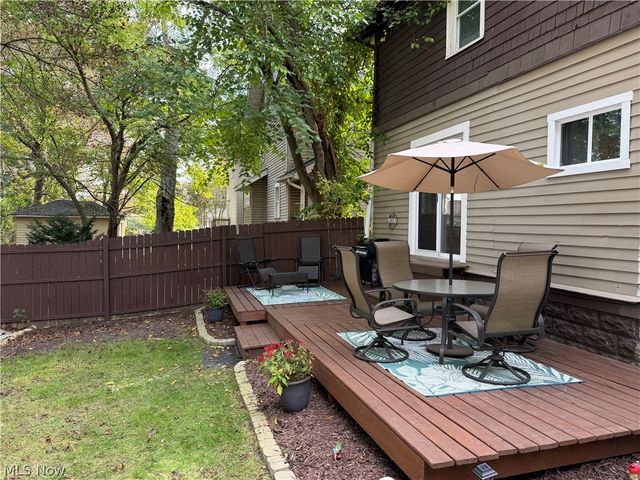 1333 Manchester Road, Akron, OH 44307